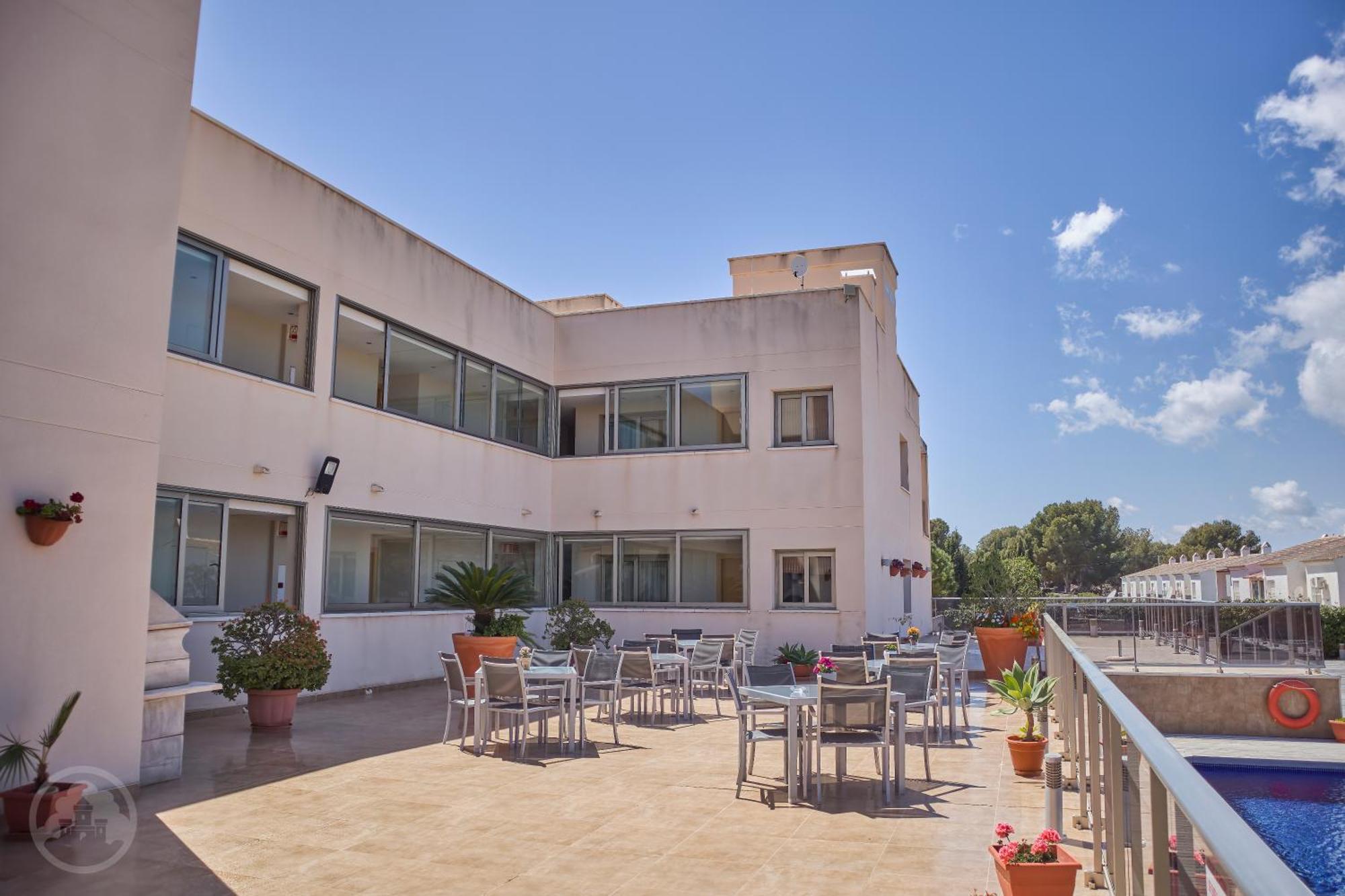 אלביר Albir Palace מראה חיצוני תמונה